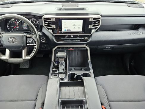 Used 2022 Toyota Tundra SR5 AWD/4WD image 25