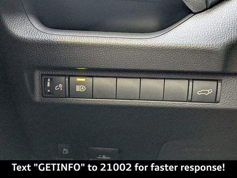 Used 2025 Toyota RAV4 XLE w/ Convenience Package image 29