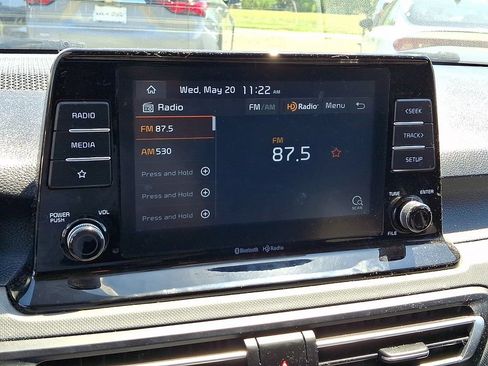Used 2021 Kia Seltos LX AWD/4WD image 17