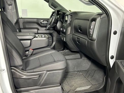 Used 2023 Chevrolet Silverado 1500 Custom Trail Boss AWD/4WD image 10