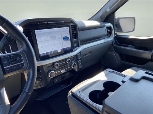 Certified 2022 Ford F150 XLT w/ Equipment Group 302A High image 13