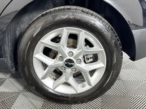 Used 2022 Kia Soul S image 36