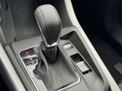 New 2025 Alfa Romeo Tonale image 16