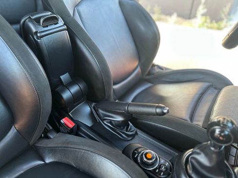 Used 2021 MINI Cooper Convertible FWD image 28