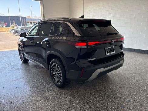New 2026 Volkswagen Tiguan S AWD/4WD image 3