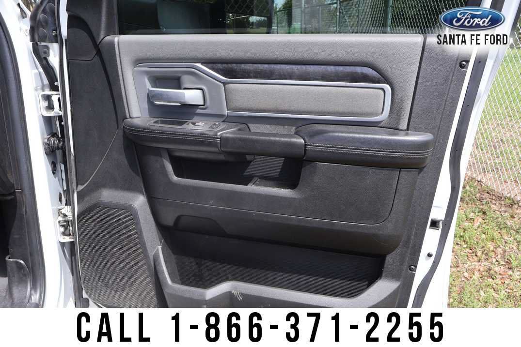 Used 2022 RAM 2500 Big Horn AWD/4WD image 27