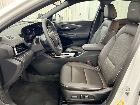 New 2026 Buick Envista Avenir FWD image 19