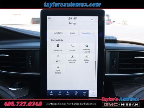 Used 2020 Ford Explorer Platinum w/ Premium Technology Package AWD/4WD image 12