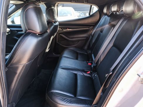 Used 2024 MAZDA MAZDA3 s FWD image 18