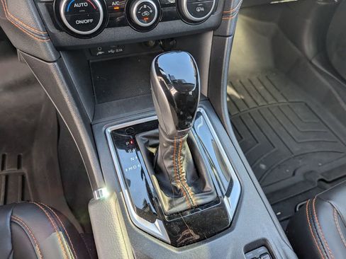 Used 2022 Subaru Crosstrek 2.5i Limited w/ Moonroof Package 2 image 14