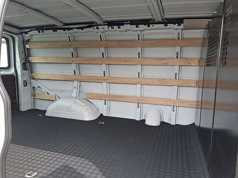 Used 2024 GMC Savana 2500 w/ Driver Convenience Package image 20