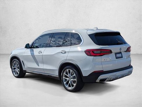 Used 2022 BMW X5 xDrive40i w/ Premium Package AWD/4WD image 9