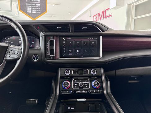 Certified 2023 GMC Yukon Denali Ultimate AWD/4WD image 21