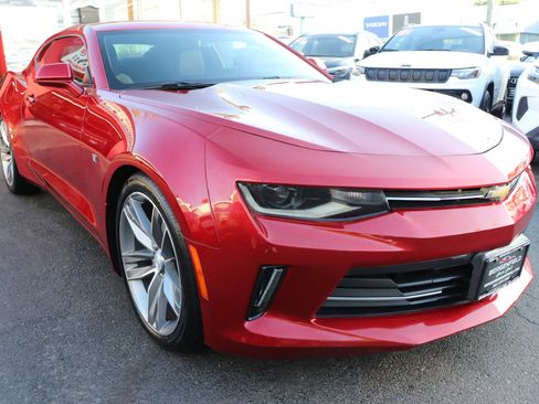 Used 2018 Chevrolet Camaro LT w/ RS Package image 7