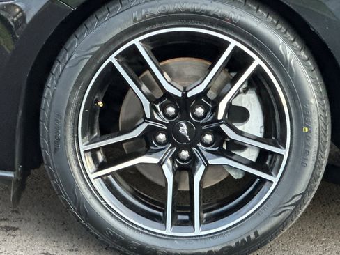 Used 2021 Ford Mustang Premium image 29