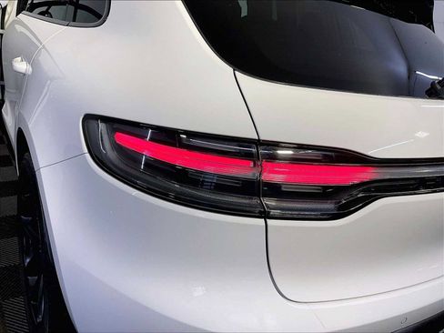 Certified 2022 Porsche Macan GTS AWD/4WD image 30