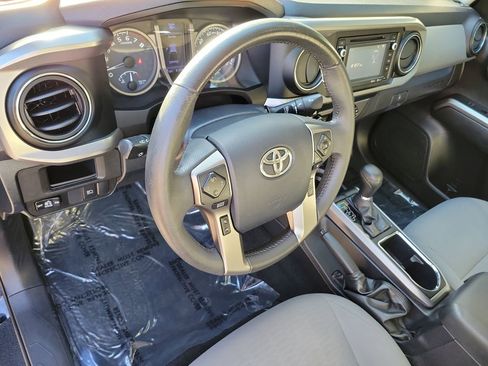 Used 2019 Toyota Tacoma SR5 image 20