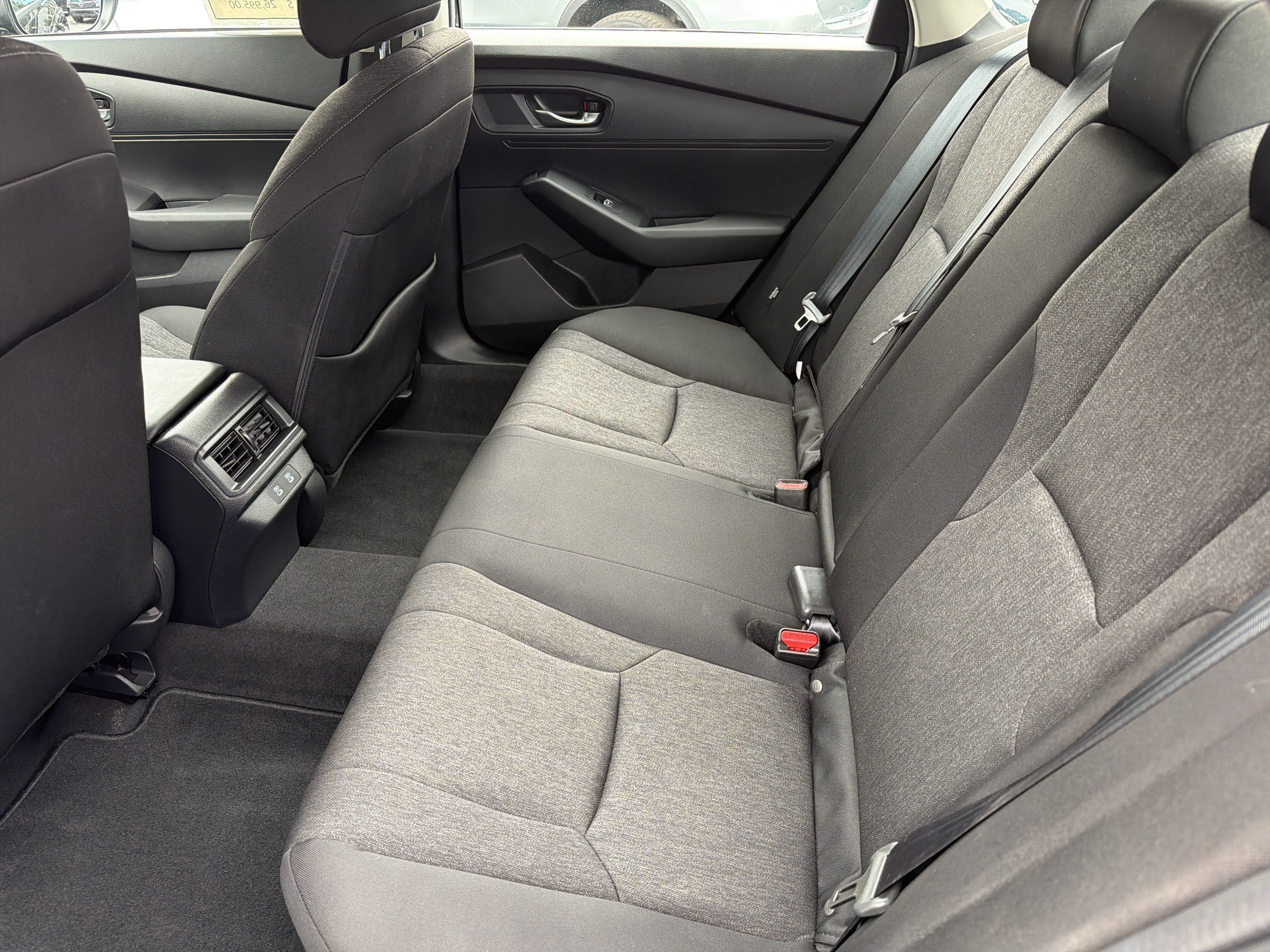 Used 2025 Honda Accord LX image 18
