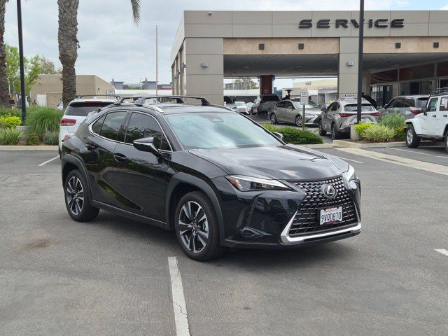 Used 2025 Lexus UX 300h FWD w/ Accessory Package (Z2) image 3