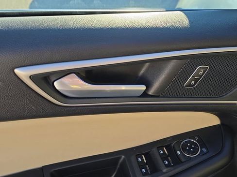 Used 2024 Ford Edge SEL image 20