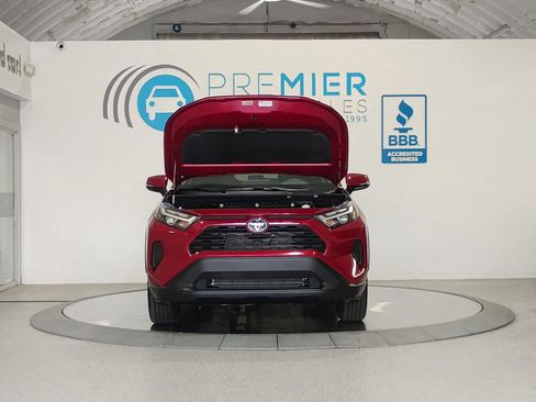 Used 2025 Toyota RAV4 XLE w/ Convenience Package image 85