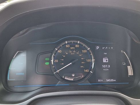 Used 2018 Hyundai Ioniq Blue FWD image 16
