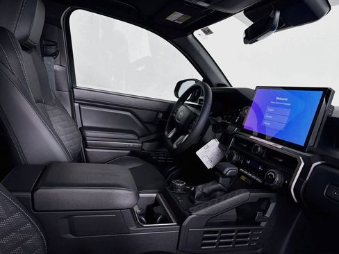 New 2026 Toyota 4Runner TRD Off-Road Premium AWD/4WD image 33