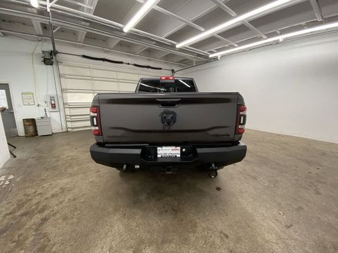 Used 2021 RAM 2500 Laramie w/ Night Edition AWD/4WD image 5