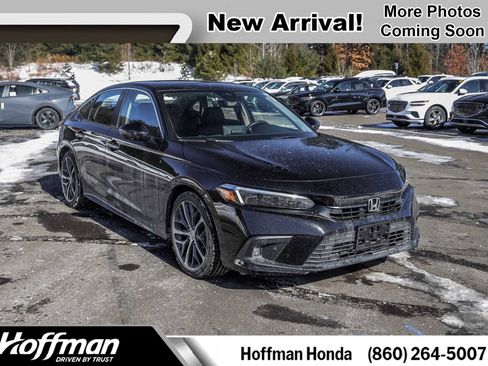 Used 2023 Honda Civic Touring image 1