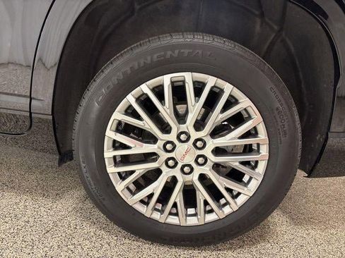 Used 2025 GMC Acadia Denali w/ LPO, Floor Liner Package AWD/4WD image 37
