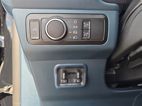 New 2025 Ford Maverick Lariat w/ 4K Tow Package image 21