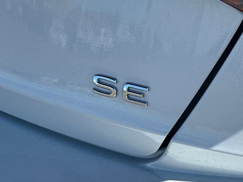 Used 2024 Volkswagen Jetta SE image 30