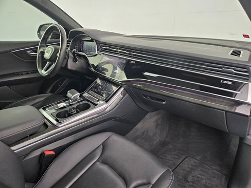 Used 2020 Audi Q8 Premium Plus w/ Premium Plus Package AWD/4WD image 46