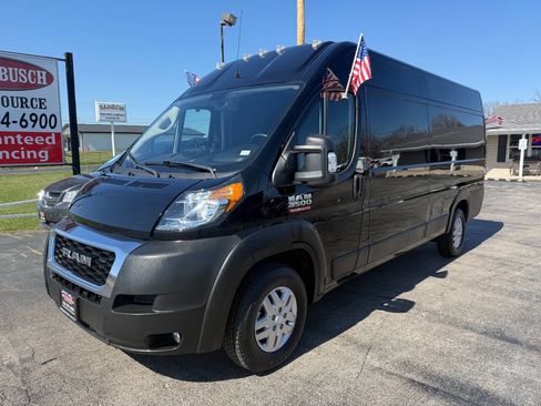 Used 2021 RAM ProMaster 3500 w/ Premium Appearance Group image 2