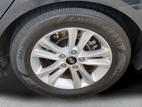 Used 2013 Hyundai Sonata GLS w/ Popular Equipment Pkg FWD image 16