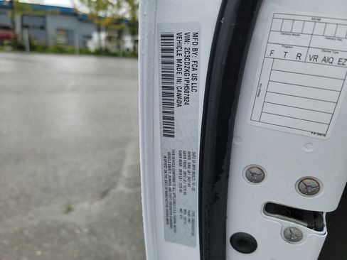 Used 2023 Dodge Challenger GT image 22