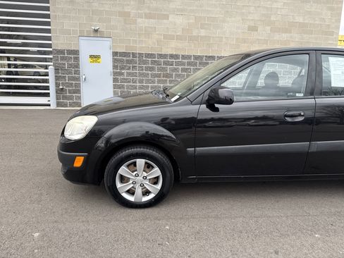Used 2009 Kia Rio LX image 2
