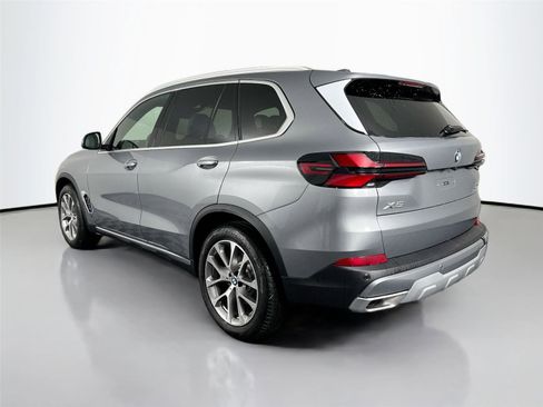 New 2026 BMW X5 xDrive40i w/ Premium Package image 4