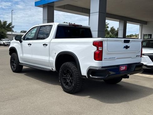 New 2026 Chevrolet Silverado 1500 ZR2 w/ LPO, Dark Essentials Package AWD/4WD image 6