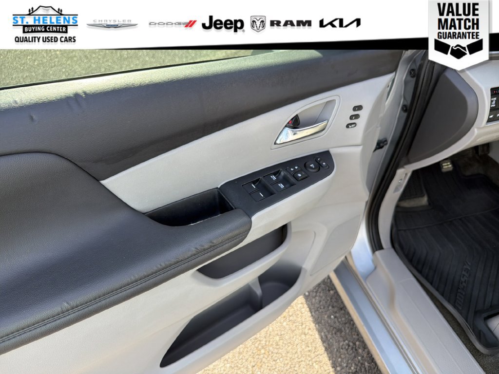 Used 2016 Honda Odyssey Touring image 17