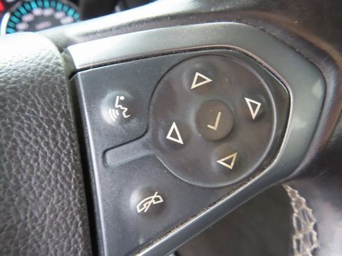 Used 2017 Chevrolet Silverado 1500 LT w/ LT Plus Package image 17