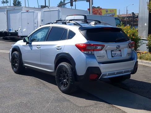 Used 2022 Subaru Crosstrek 2.5i Sport w/ Moonroof Package image 4