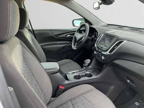 Used 2024 Chevrolet Equinox LT image 15