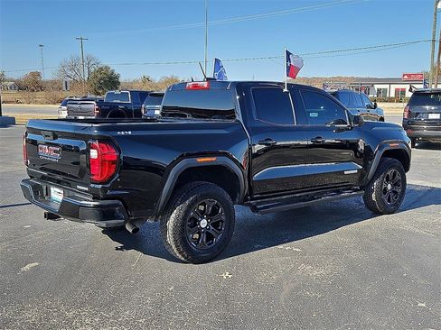 Used 2024 GMC Canyon Elevation image 7