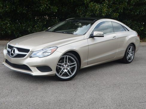 Used 2014 Mercedes-Benz E 350 Coupe image 10