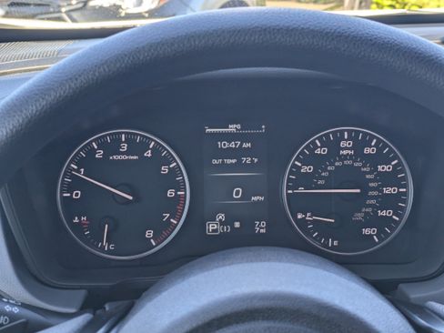 Used 2025 Subaru Crosstrek 2.0i Premium image 27