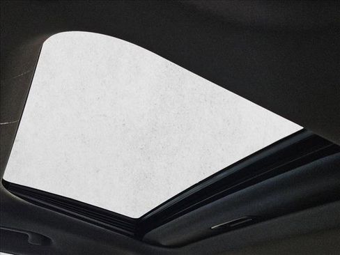 New 2025 Jeep Grand Cherokee Altitude image 16