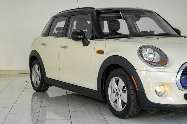 Used 2016 MINI Cooper 4-Door Hardtop FWD image 54