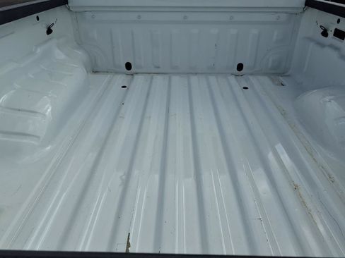 Used 2022 Nissan Frontier S RWD image 10