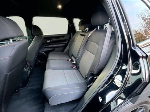 Used 2025 Honda CR-V Sport image 16